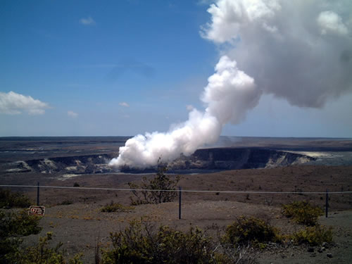 Halema'uma'u crater