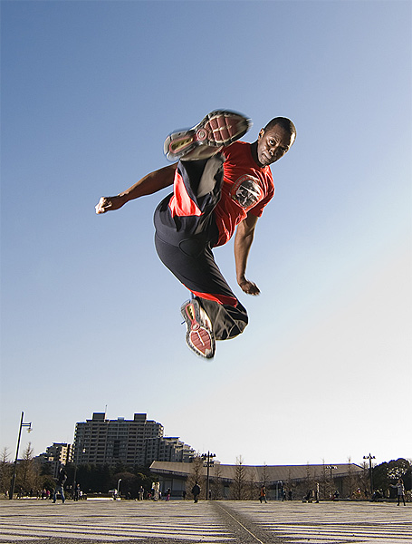 capoeira flying kick demonstration