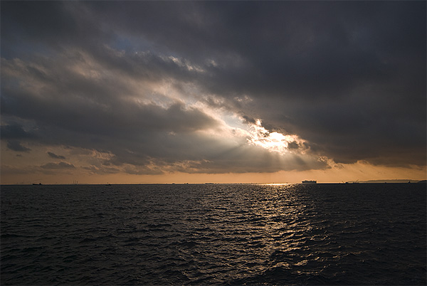 sunrise japan shidai igakubu clouds